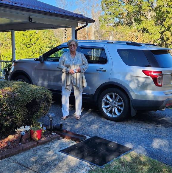 Meet your Posher, James - Picture 1 of 1